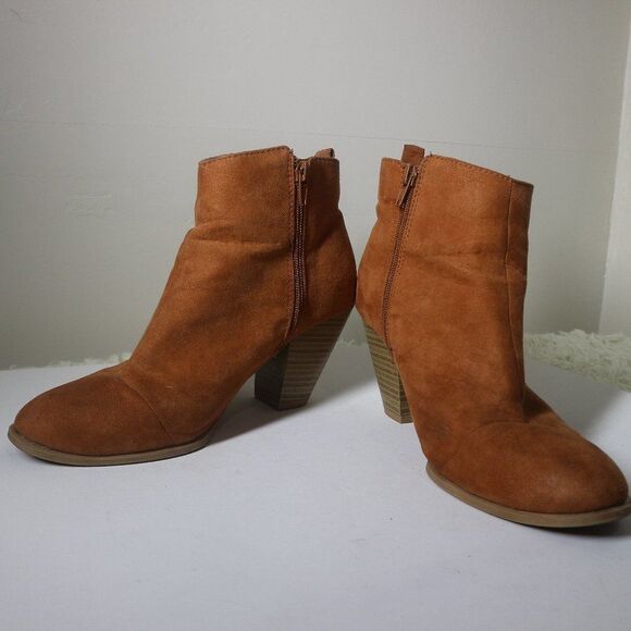 Qupid Fringe Ankle Booties - Picture 4 of 8